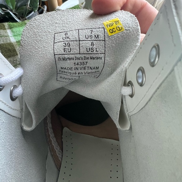 1460 Mono Smooth Dr. Martens - Picture 2 of 5